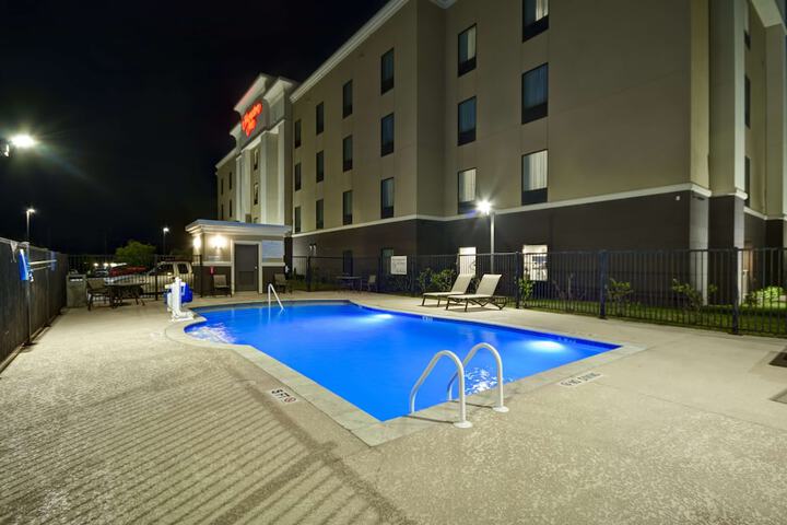 Pool 4 of 39