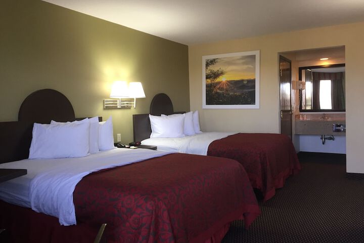 Room 9 of 24