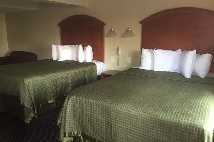 Royal Inn