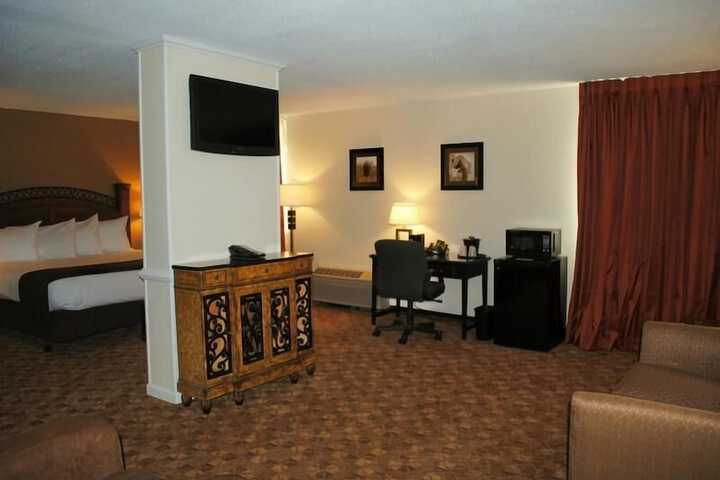 Room 12 of 41