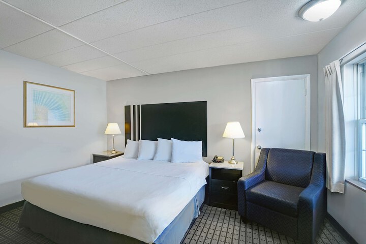 Motel 6 Washington PA