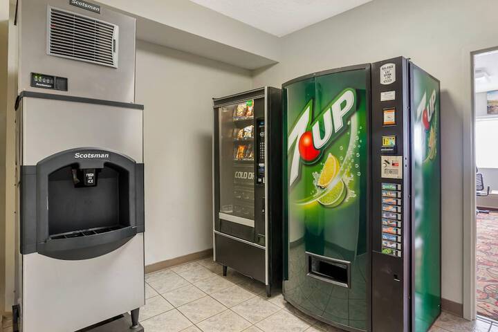 Comfort Inn Huntington near University area