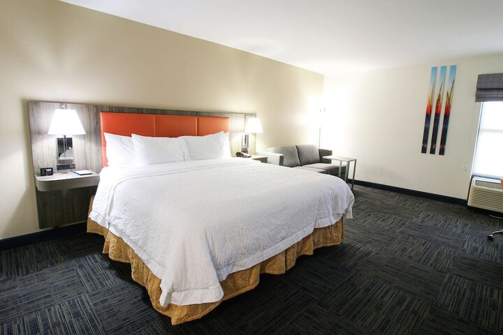 Room 19 of 44