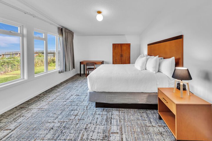 Room 31 of 100