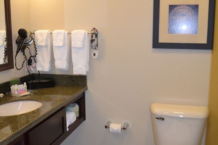 Holiday Inn Eau Claire South I-94 by IHG