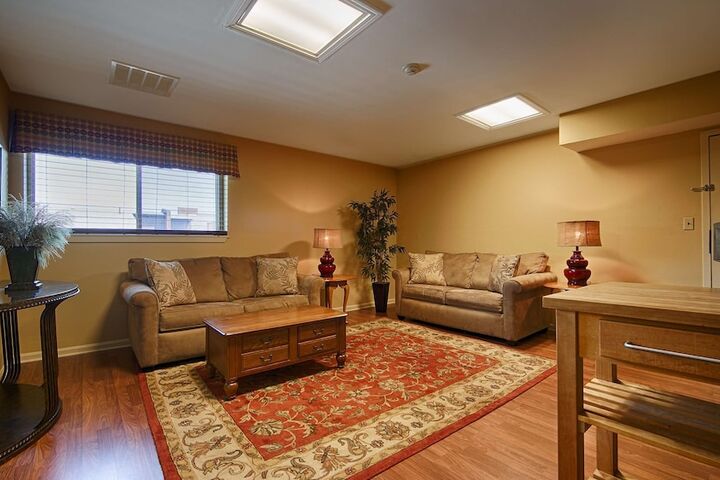 Room 14 of 24