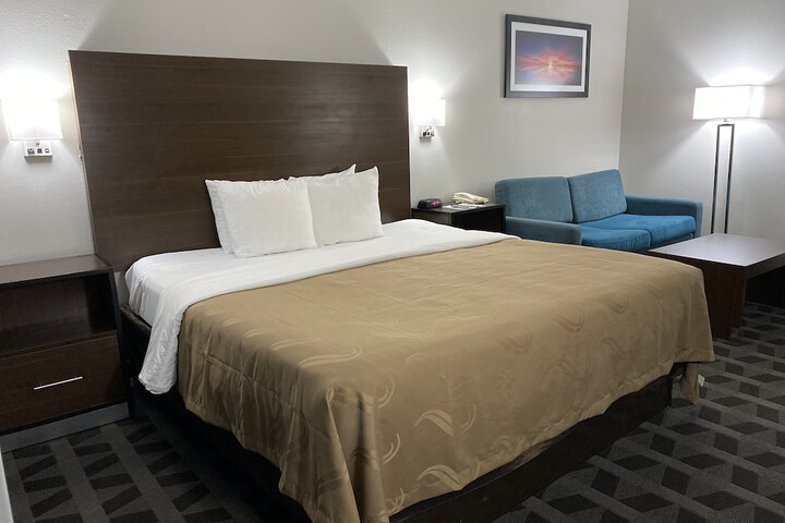 Quality Inn Hillsboro