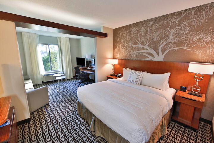 Room 14 of 35