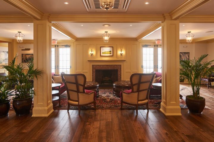 The Groton Inn