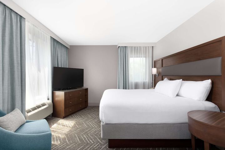 DoubleTree by Hilton Charleston Mount Pleasant