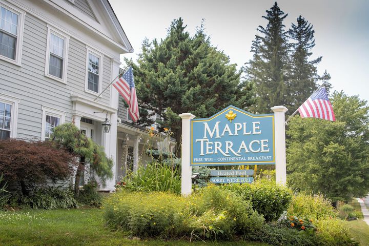 Maple Terrace Motel
