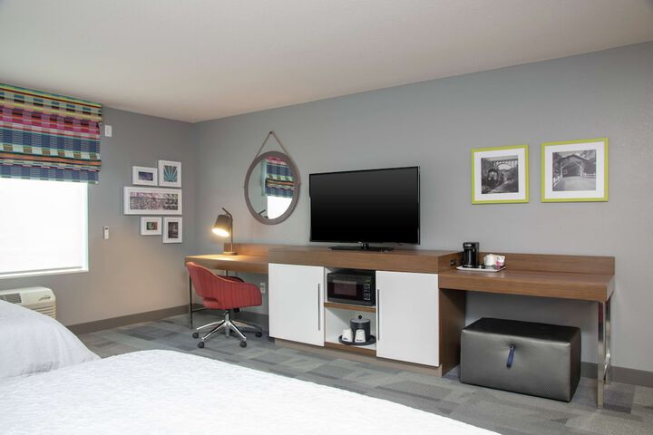 Room 21 of 46