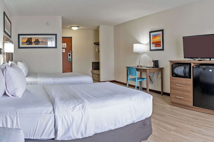Room 54 of 60