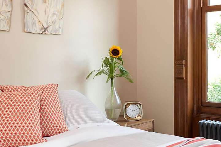 Room 20 of 38