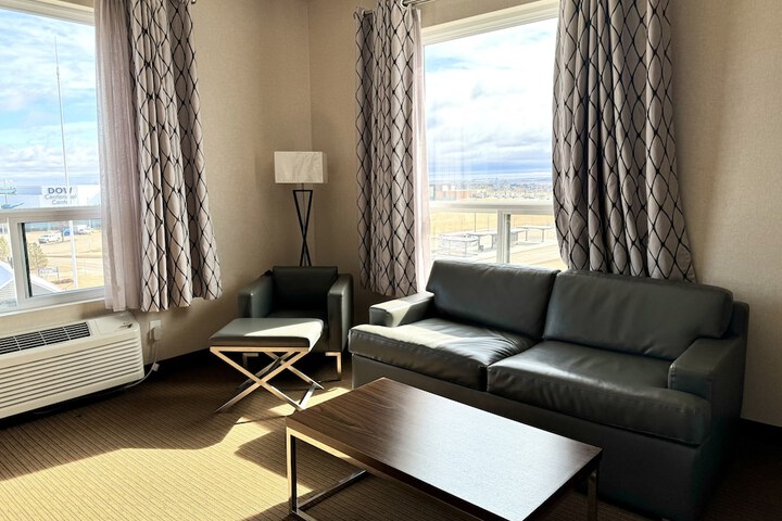 Room 48 of 59
