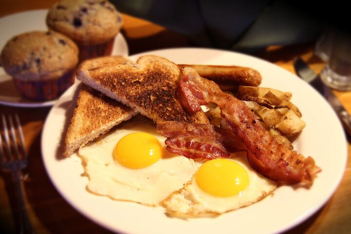 Breakfast/Coffee Service 16 of 22