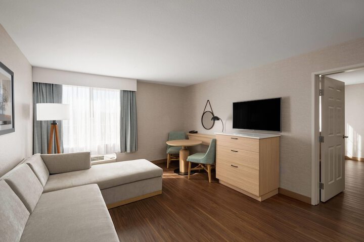La Quinta Inn & Suites by Wyndham Paso Robles