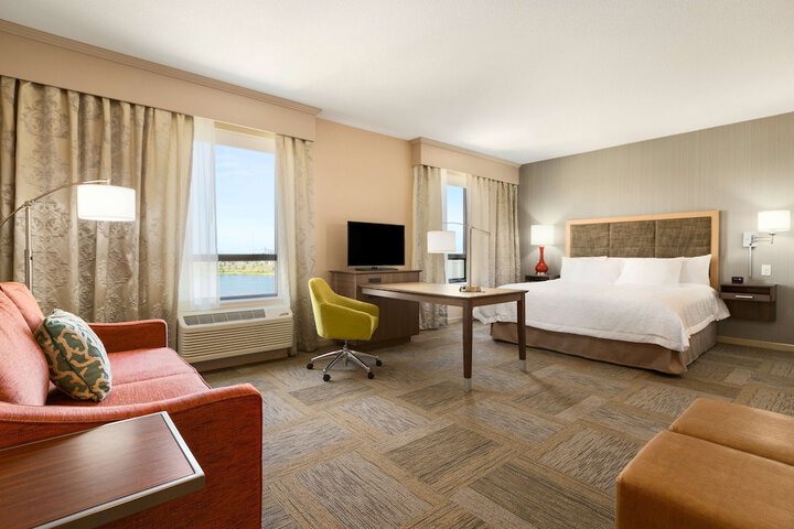 Room 18 of 31