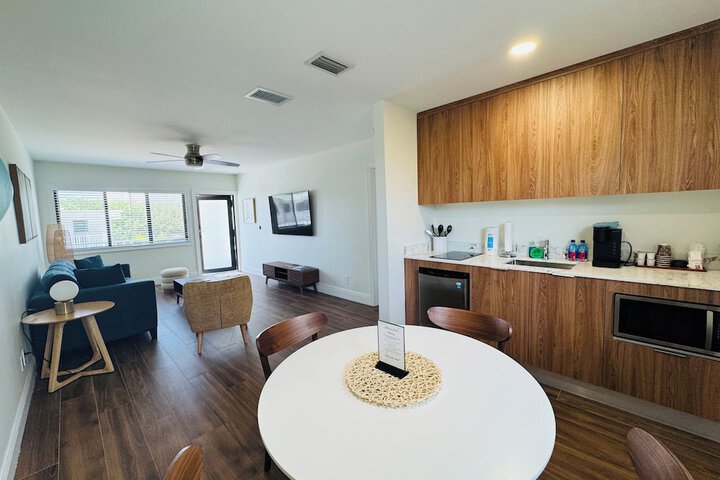Melbourne Beach Resort & Surf Club