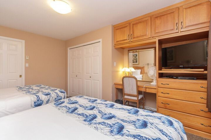 Room 19 of 73