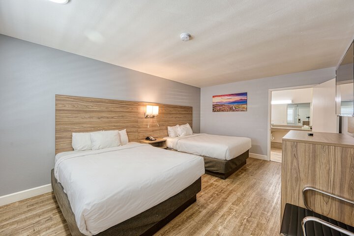 Room 41 of 48