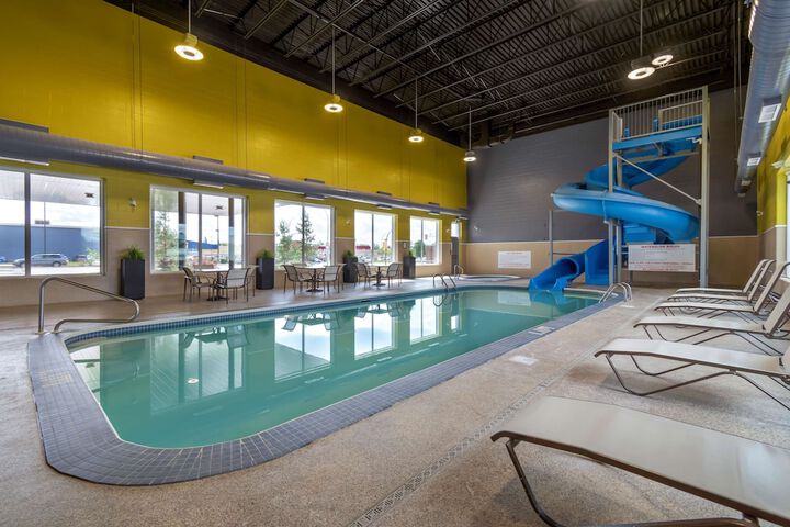 Pool 6 of 37
