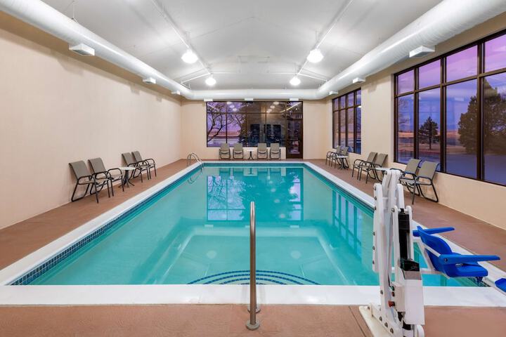 Pool 5 of 27