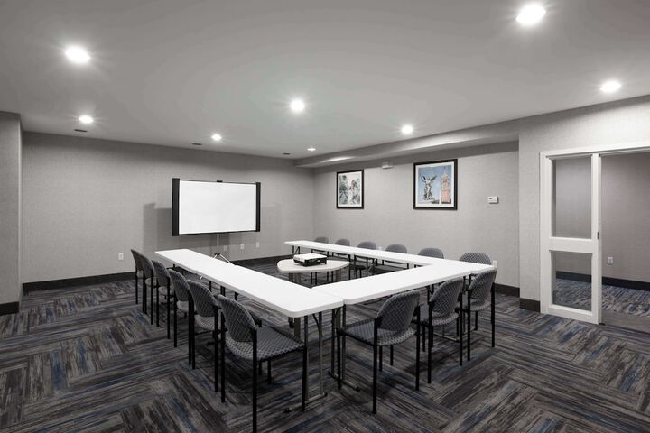 Homewood Suites by Hilton Boston / Andover