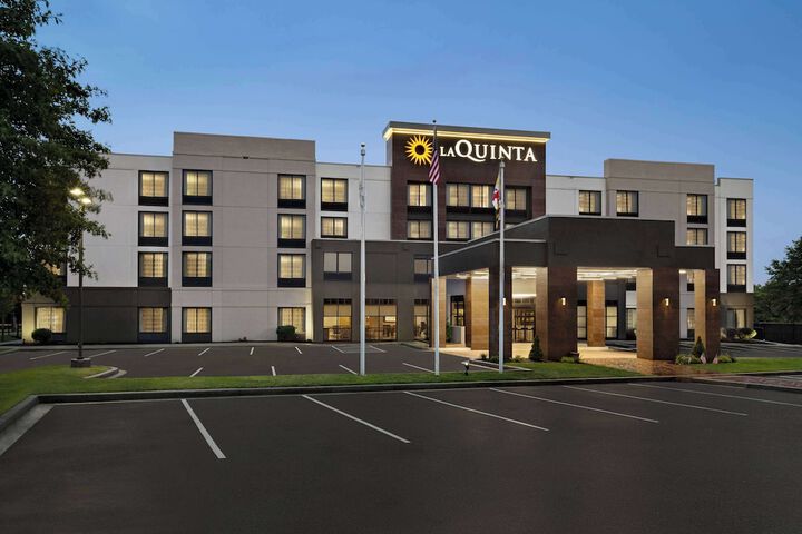 La Quinta Inn & Suites by Wyndham Newark - Elkton