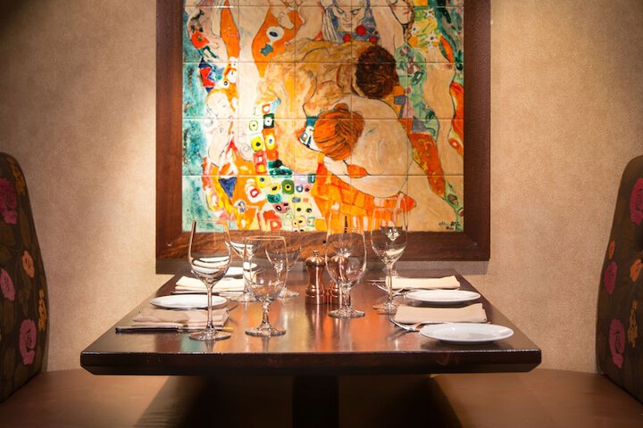 Dining 20 of 37