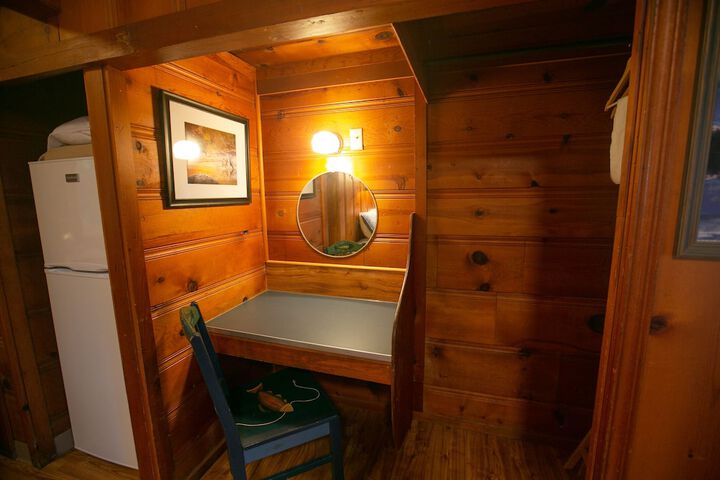 Room 98 of 236