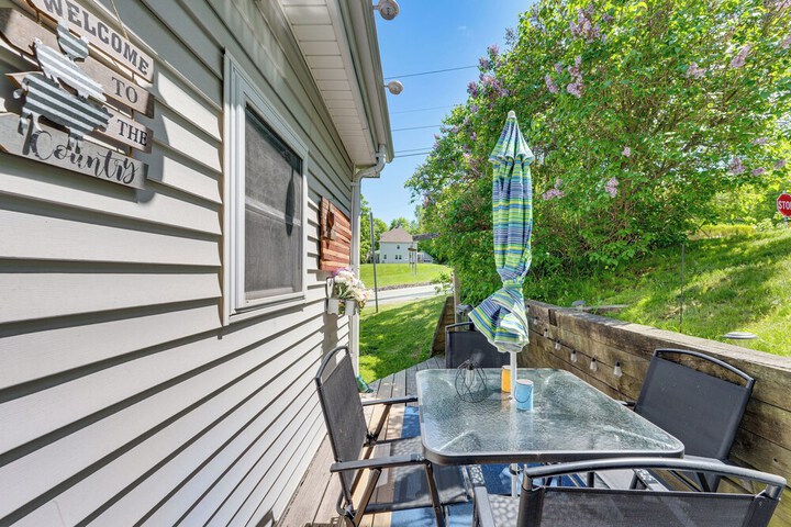 Steps to Crystal Lake: Spacious Retreat w / Views