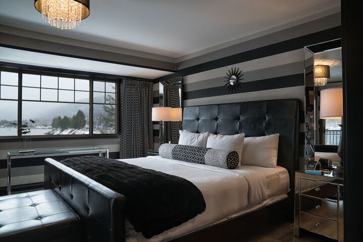 Room 91 of 158