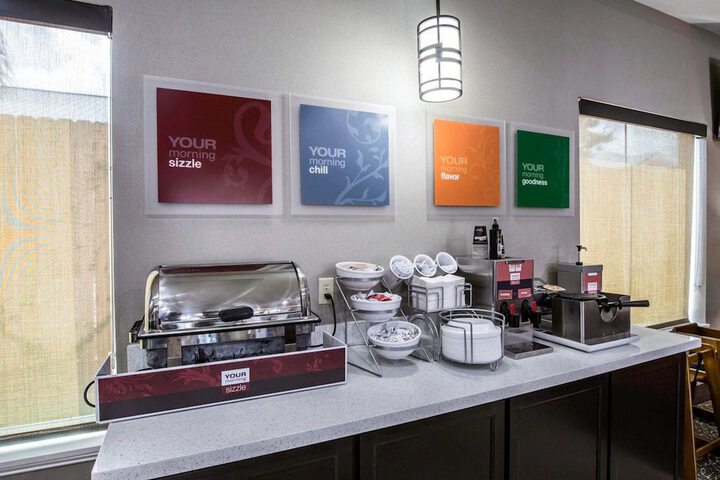 Breakfast/Coffee Service 47 of 55
