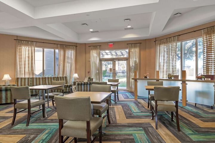La Quinta Inn & Suites by Wyndham Ft. Lauderdale Airport