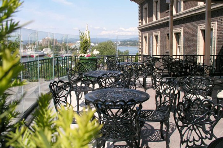 Terrace/Patio 43 of 45