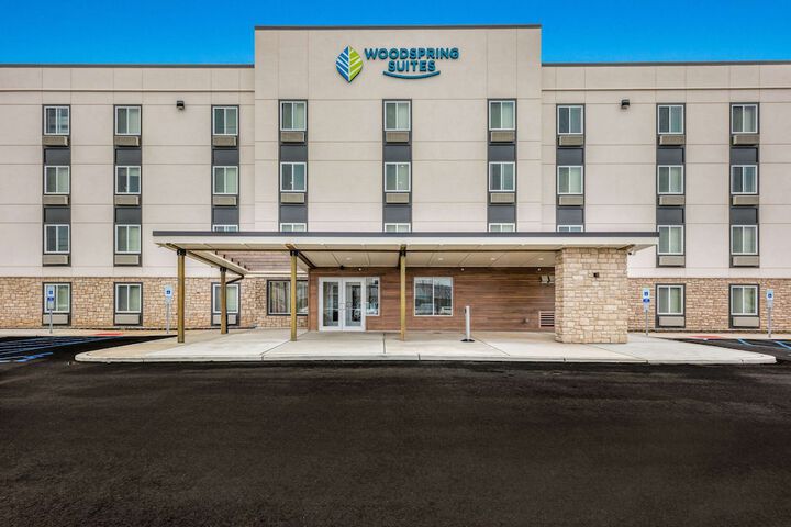 Hotel 3 of 34