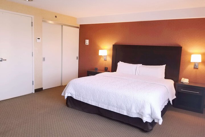 Room 30 of 57