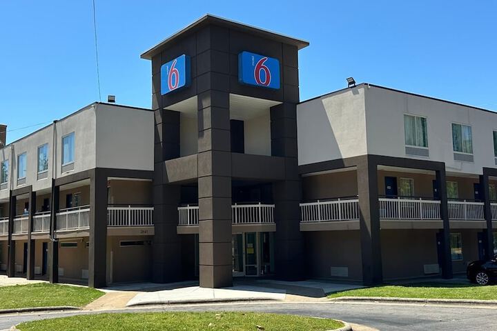 Motel 6 Raleigh NC - North
