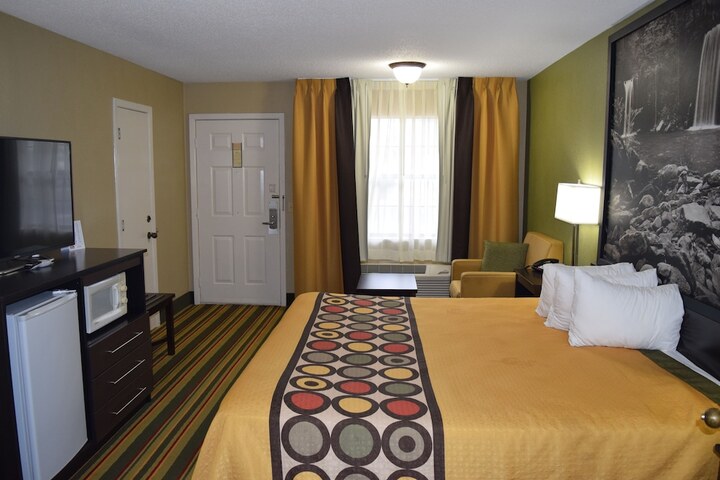 Room 29 of 66