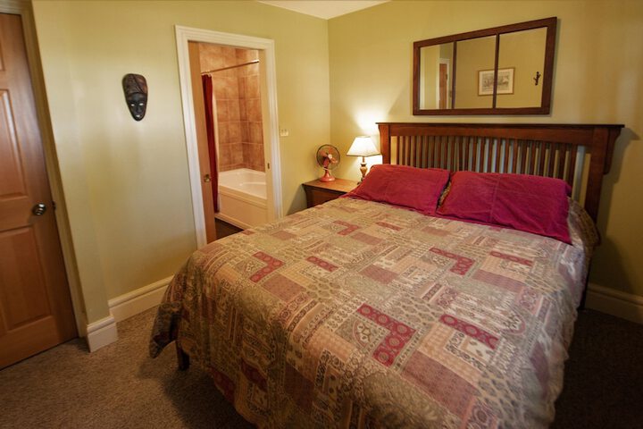 Room 13 of 21