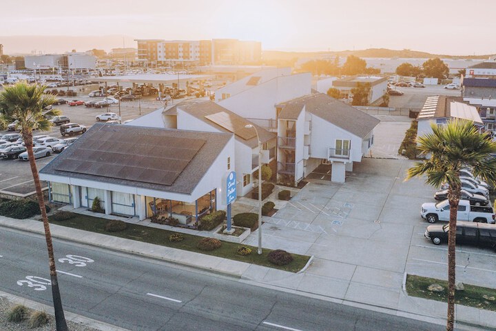 Sand Dollar Inn