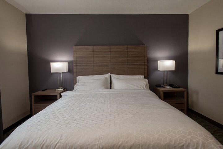 Holiday Inn Express & Suites Port Aransas / Beach Area by IHG