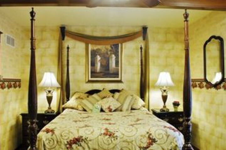 Arbor Hill Inn