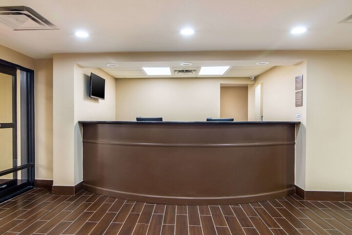Hotel Interior 10 of 29