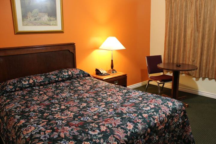 Room 44 of 60