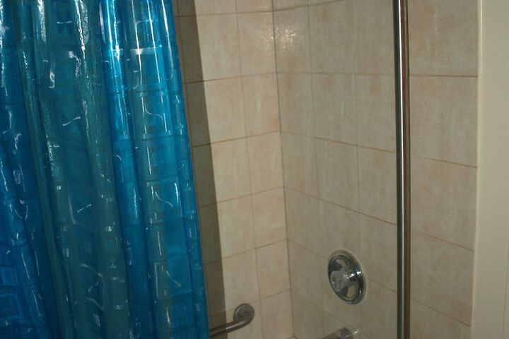 Room 5 of 22
