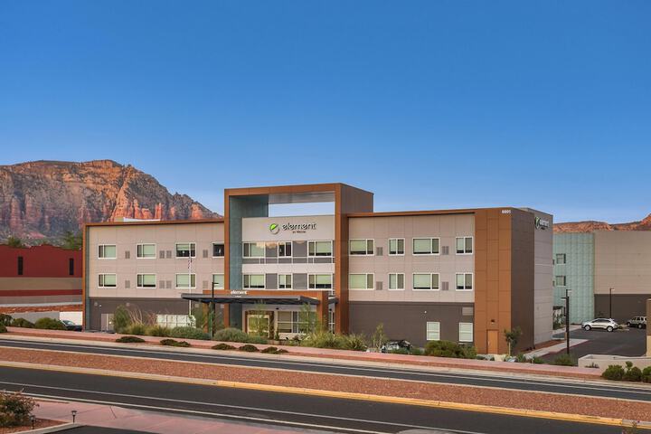Hotel 3 of 53