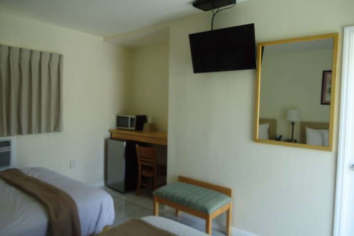 Room 23 of 30