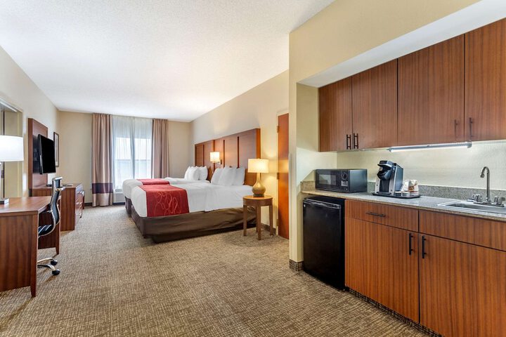 Room 9 of 26